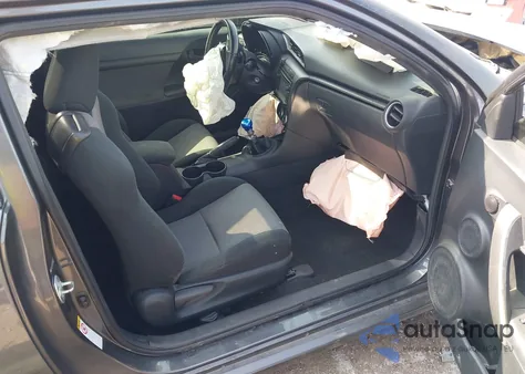 2014 Scion Tc z USA, uszkodzony, nr VIN JTKJF5C73E3077971